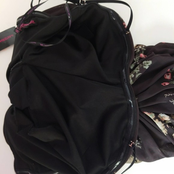 Stretchy Sweetheart Neckline Stretchy Floral on Black Bodycon Tube Dress Sz S - Picture 6 of 7